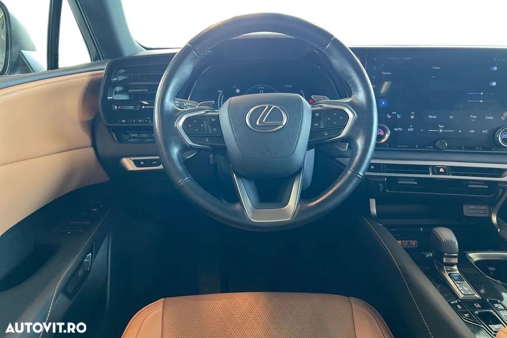 Lexus Seria RX 450h+ E-Four PHEV Executive - 14