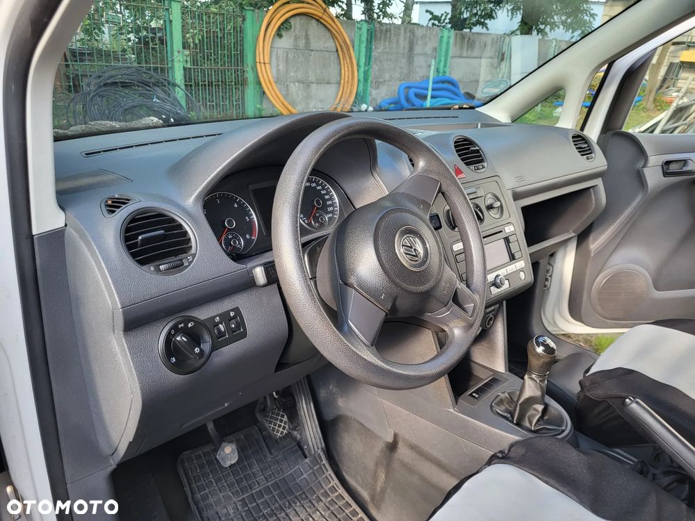 Volkswagen Caddy - 9