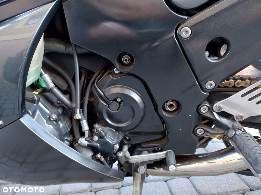 Kawasaki ZZR - 32