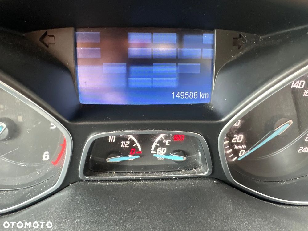 Ford Kuga - 22