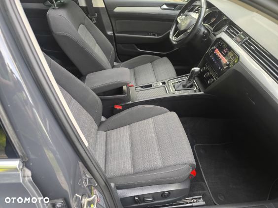 Volkswagen Passat 2.0 TDI EVO Business DSG - 36