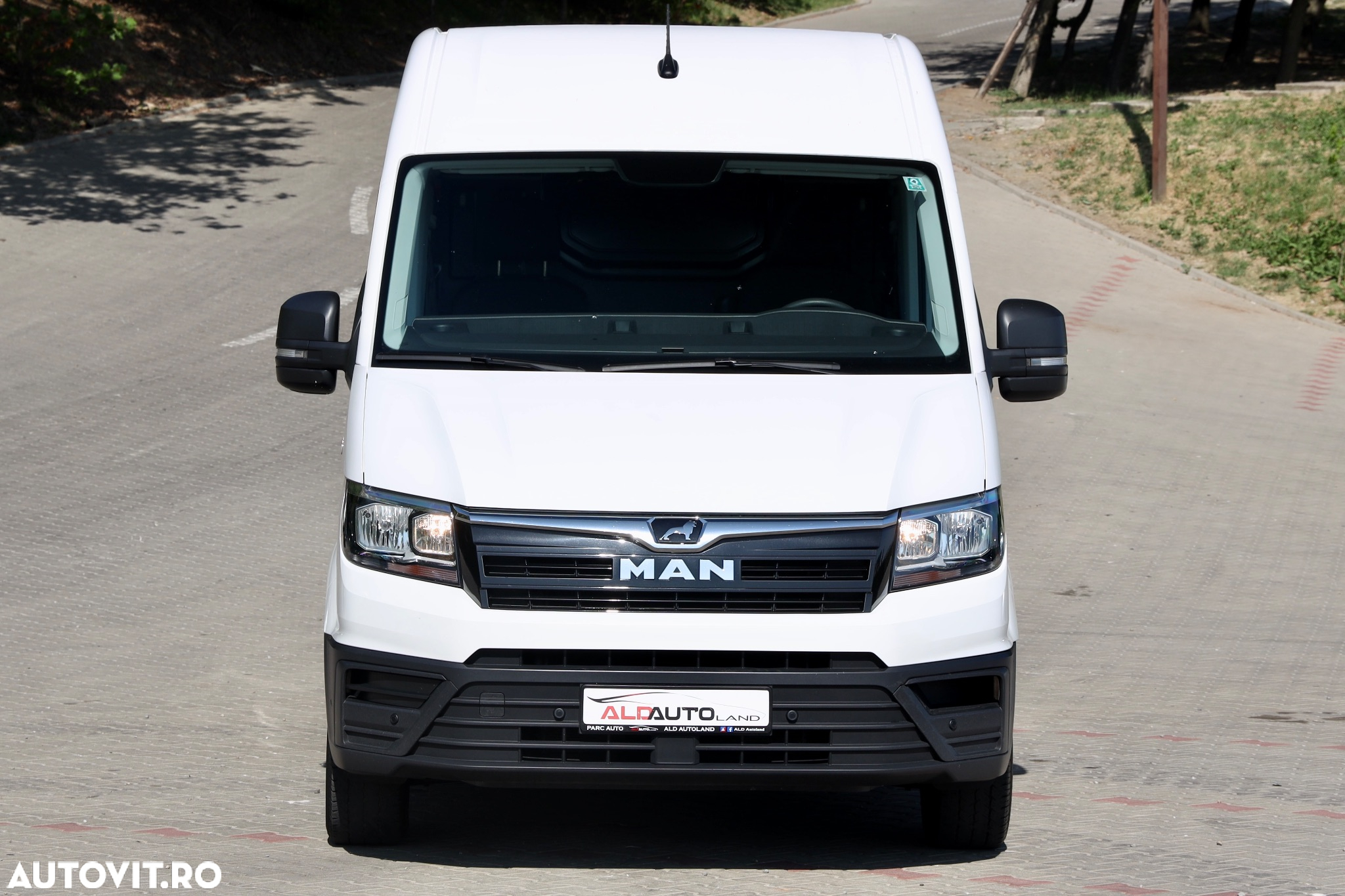 MAN TGE - 35