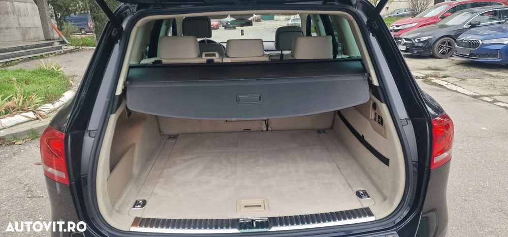 Volkswagen Touareg 3.0 V6 TDI SCR Blue Motion DPF Automatik Executive Edition - 10