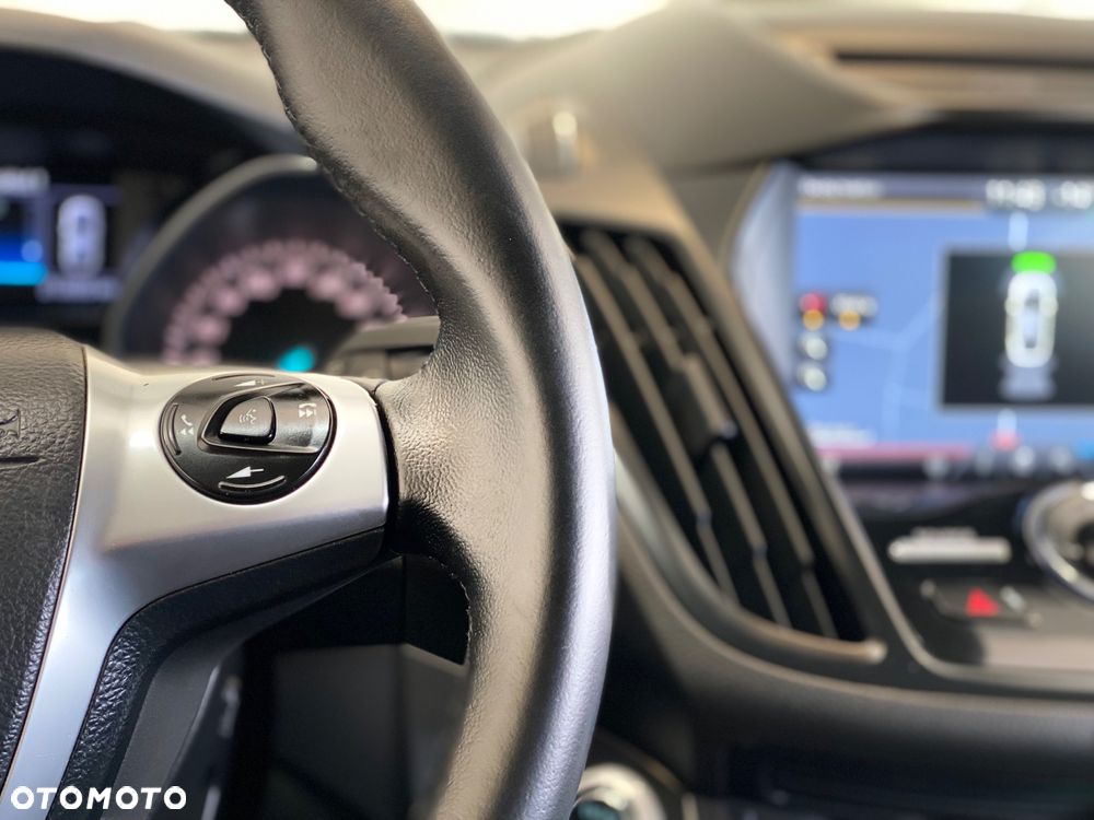 Ford Kuga 2.0 TDCi 4x4 Individual - 22