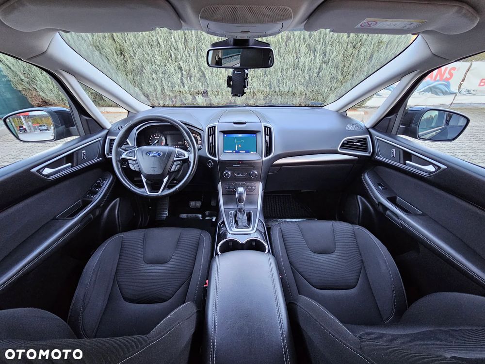 Ford S-Max 2.0 TDCi Titanium PowerShift - 27