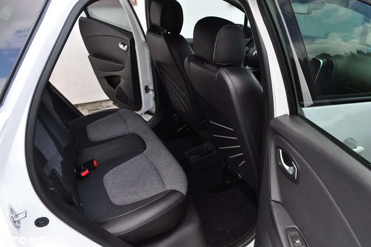 Renault Captur ENERGY TCe 120 EDC Crossborder - 10