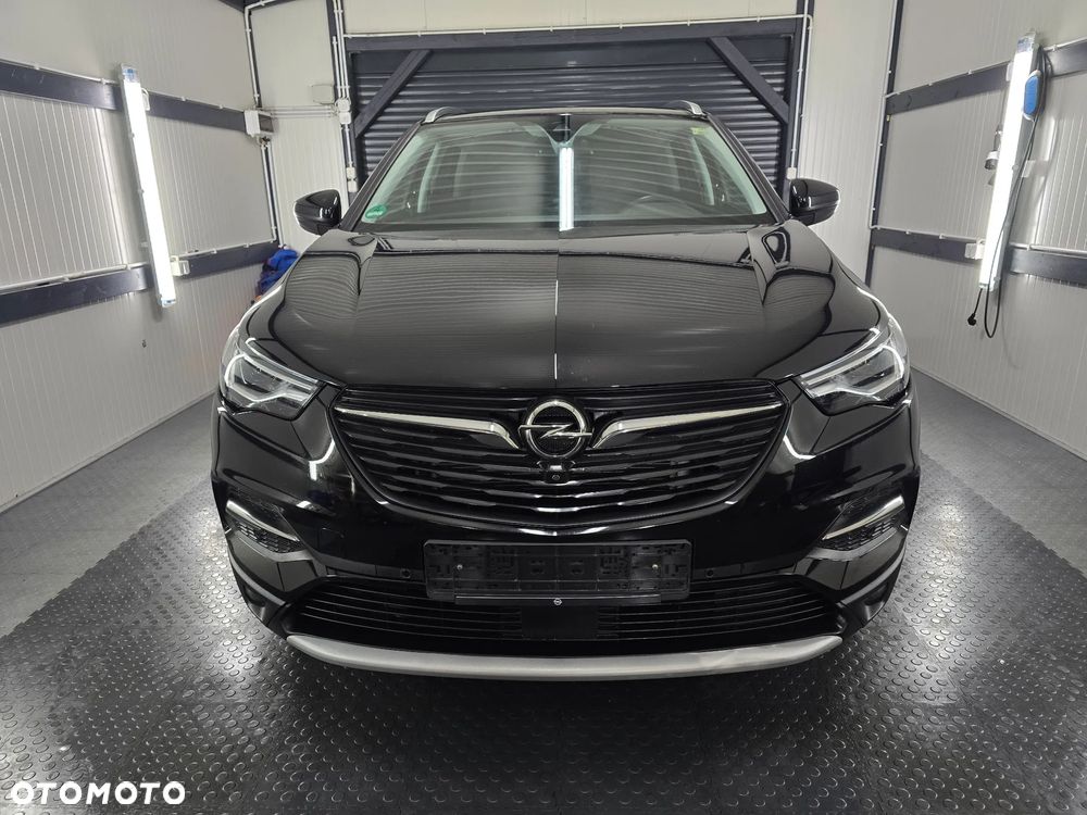 Opel Grandland X 1.5 D Start/Stop Business Elegance - 2