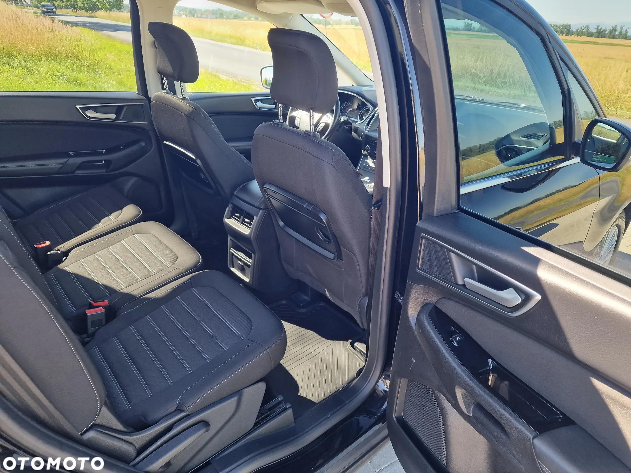 Ford Galaxy 2.0 EcoBlue Twin-Turbo Titanium - 24