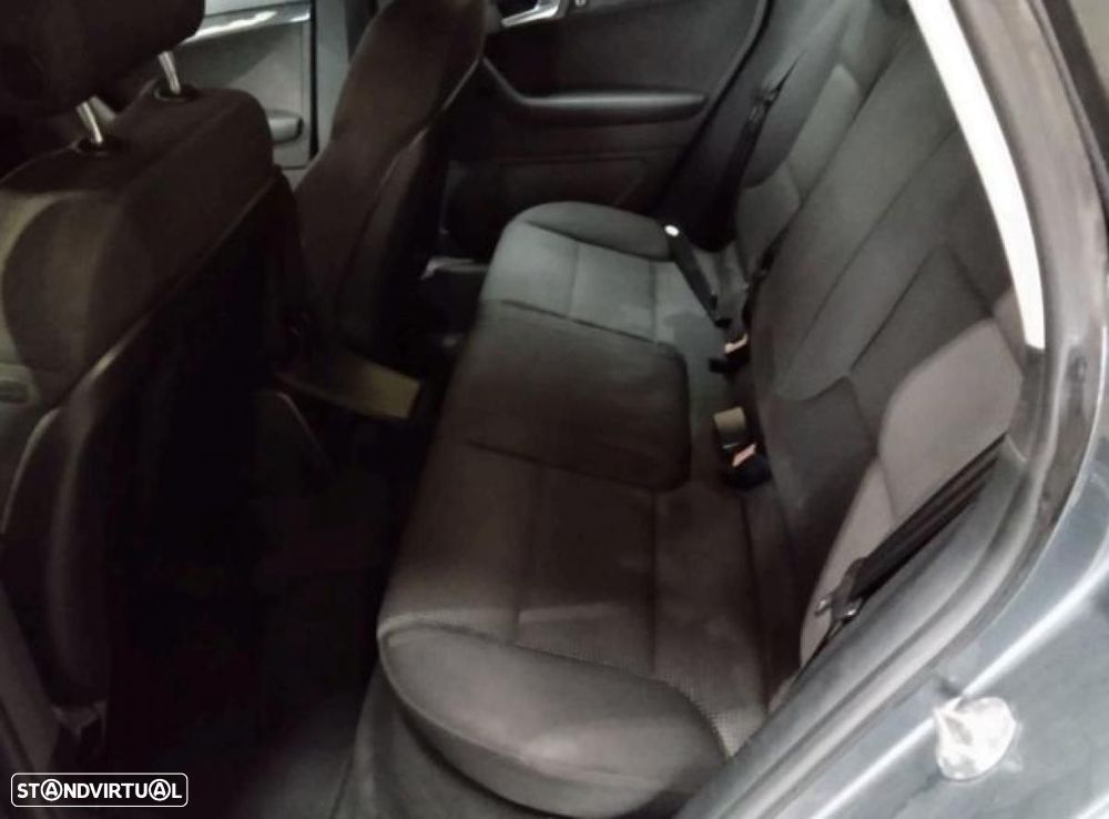 Audi A3 Sportback - 4