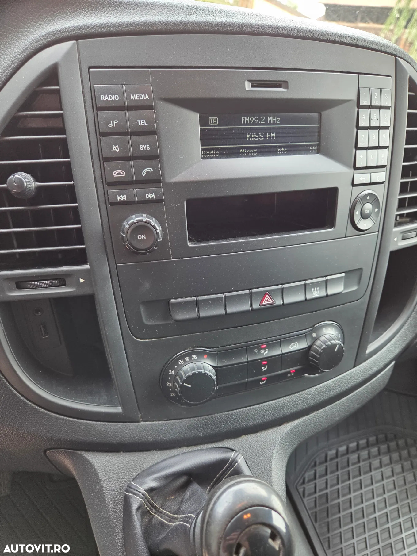 Mercedes-Benz Vito - 37