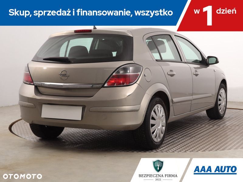 Opel Astra - 6