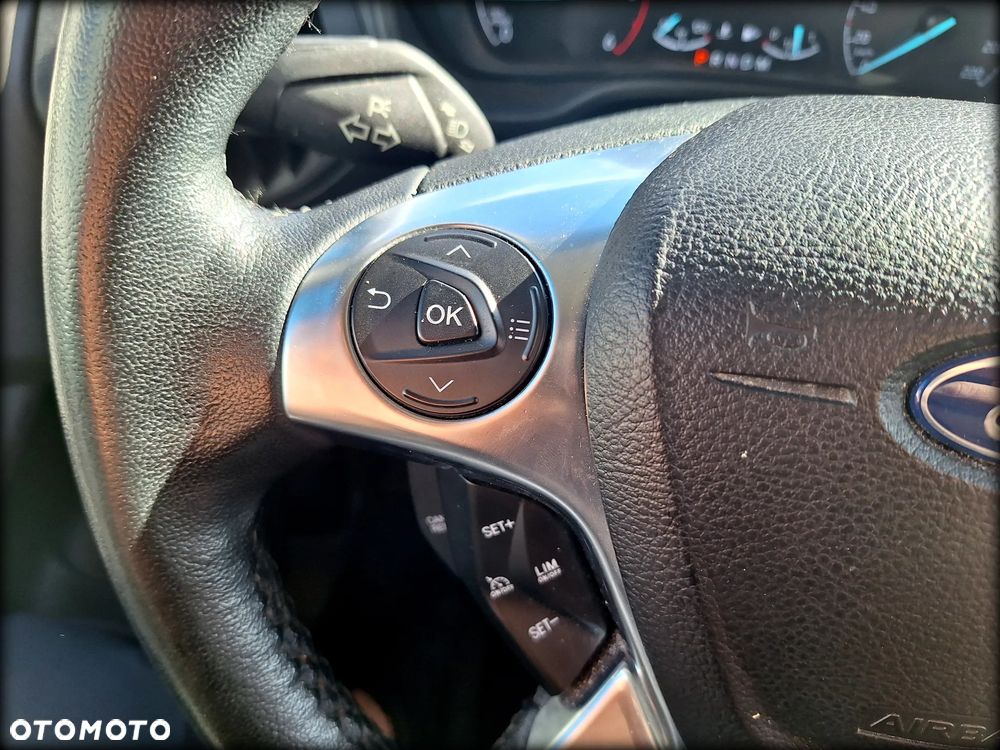 Ford transit-connect - 11