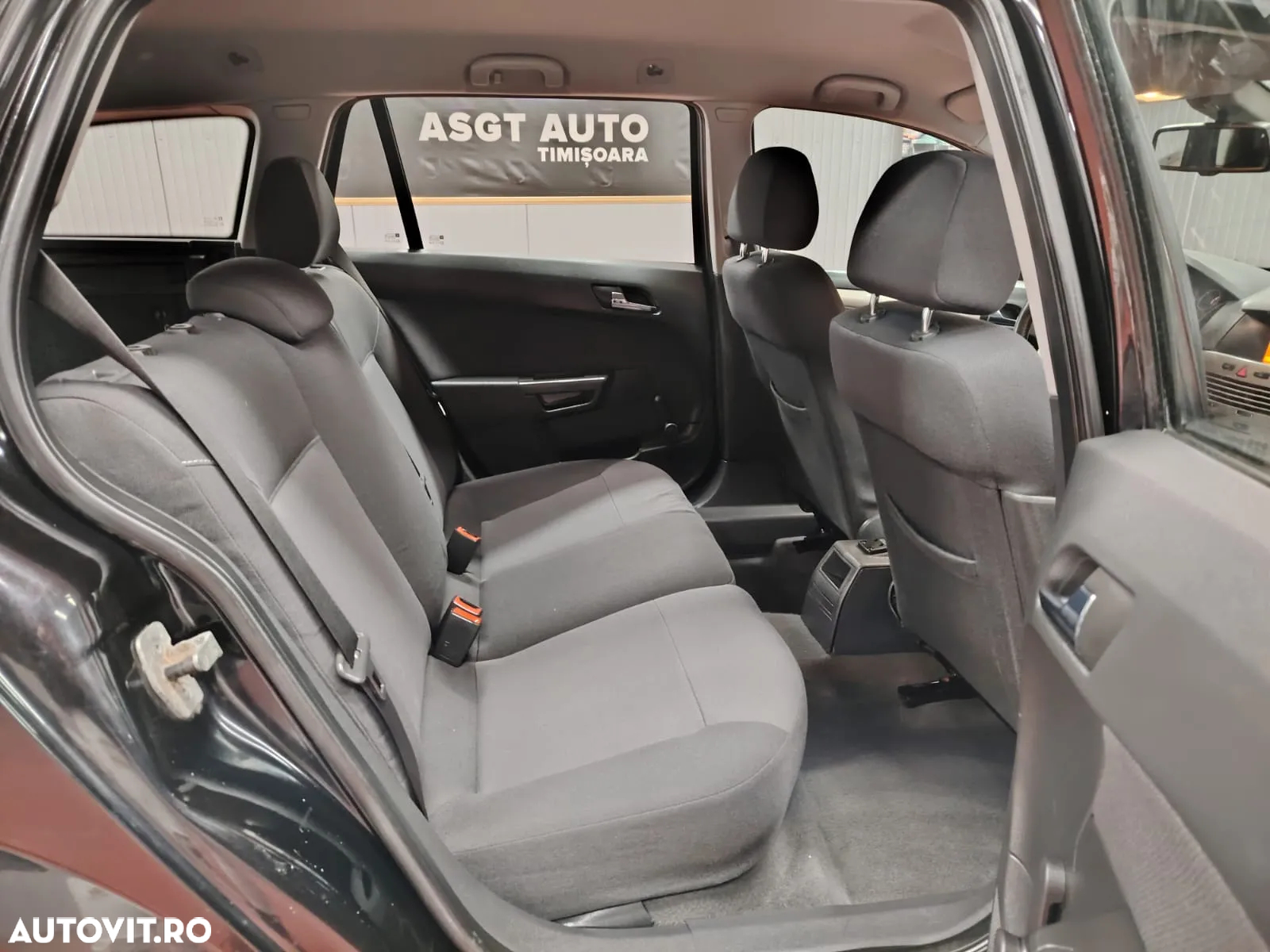 Opel Astra - 16