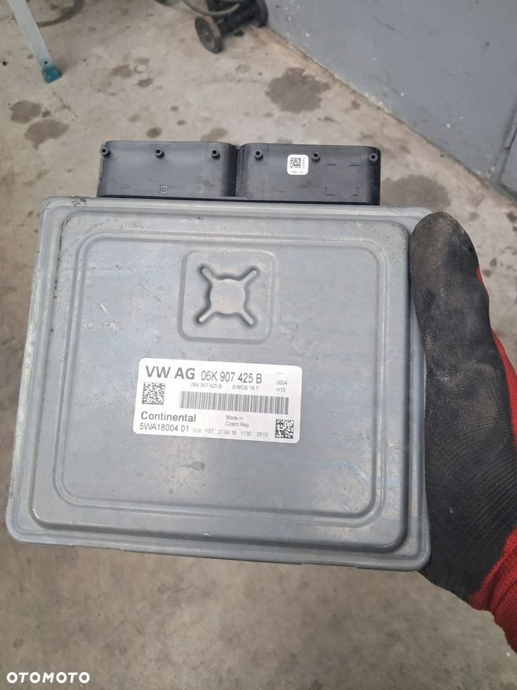 VW SKODA SEAT AUDI Komputer sterownik silnika 1.8 2.0 TSI TFSI 06K907425B - 1