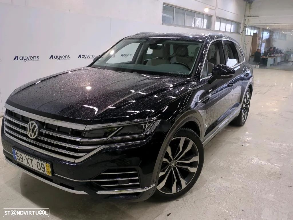 VW Touareg 3.0 TDI V6 Elegance Plus - 1