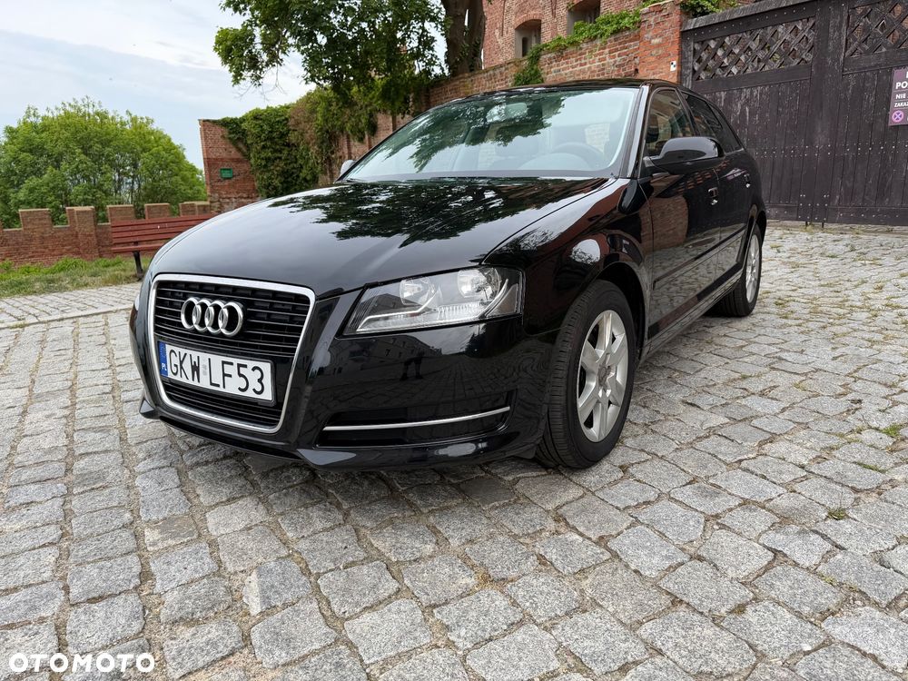 Audi A3 Sportback 1.6 Attraction - 28