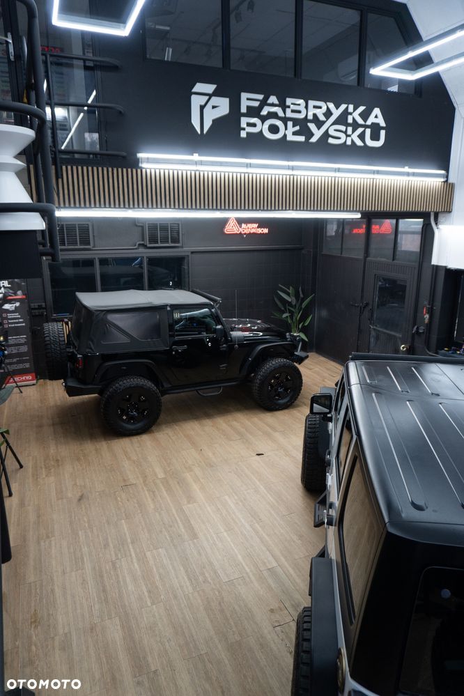 Jeep Wrangler 3.6 X - 7