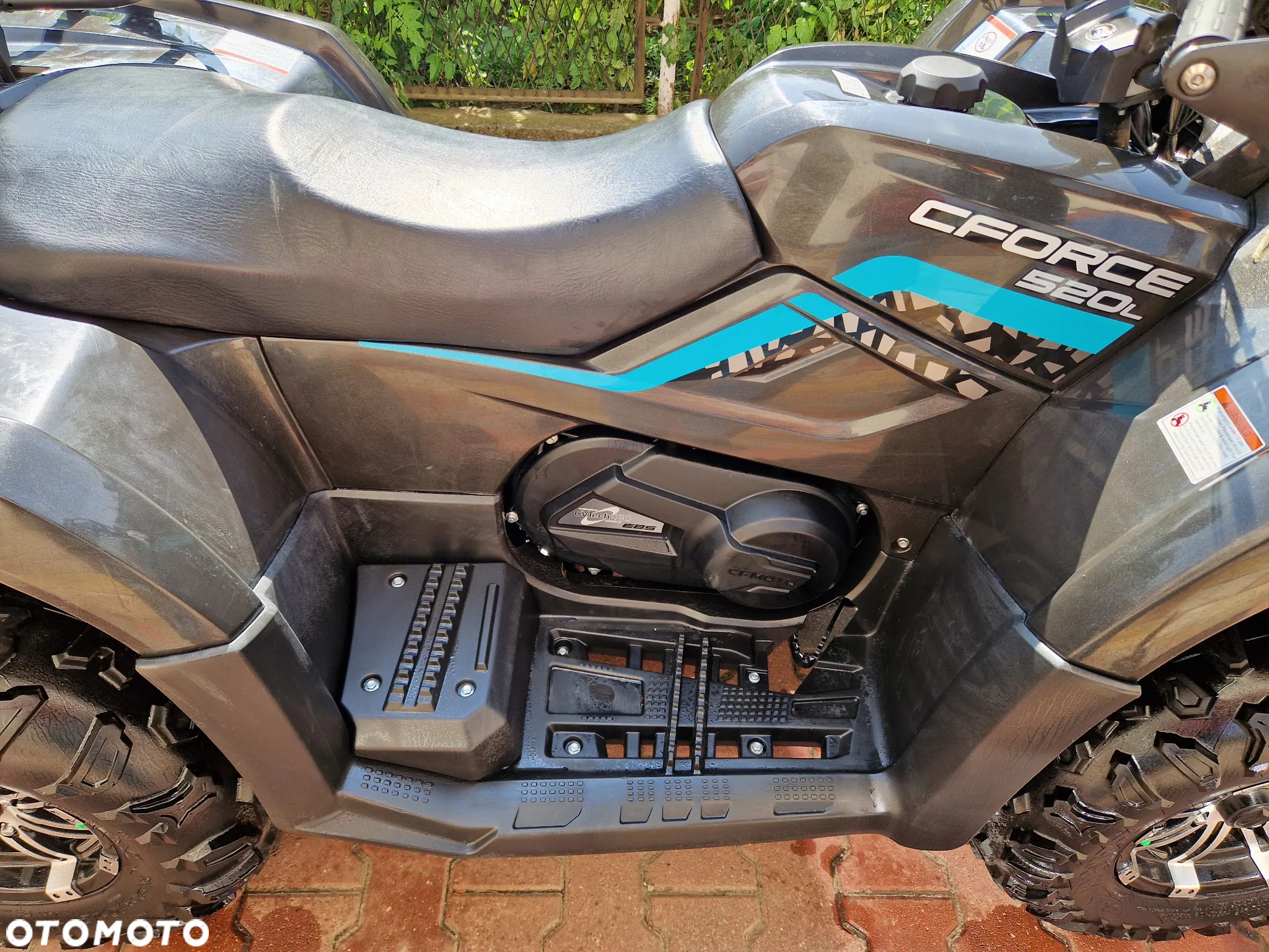 CFMoto CForce - 18