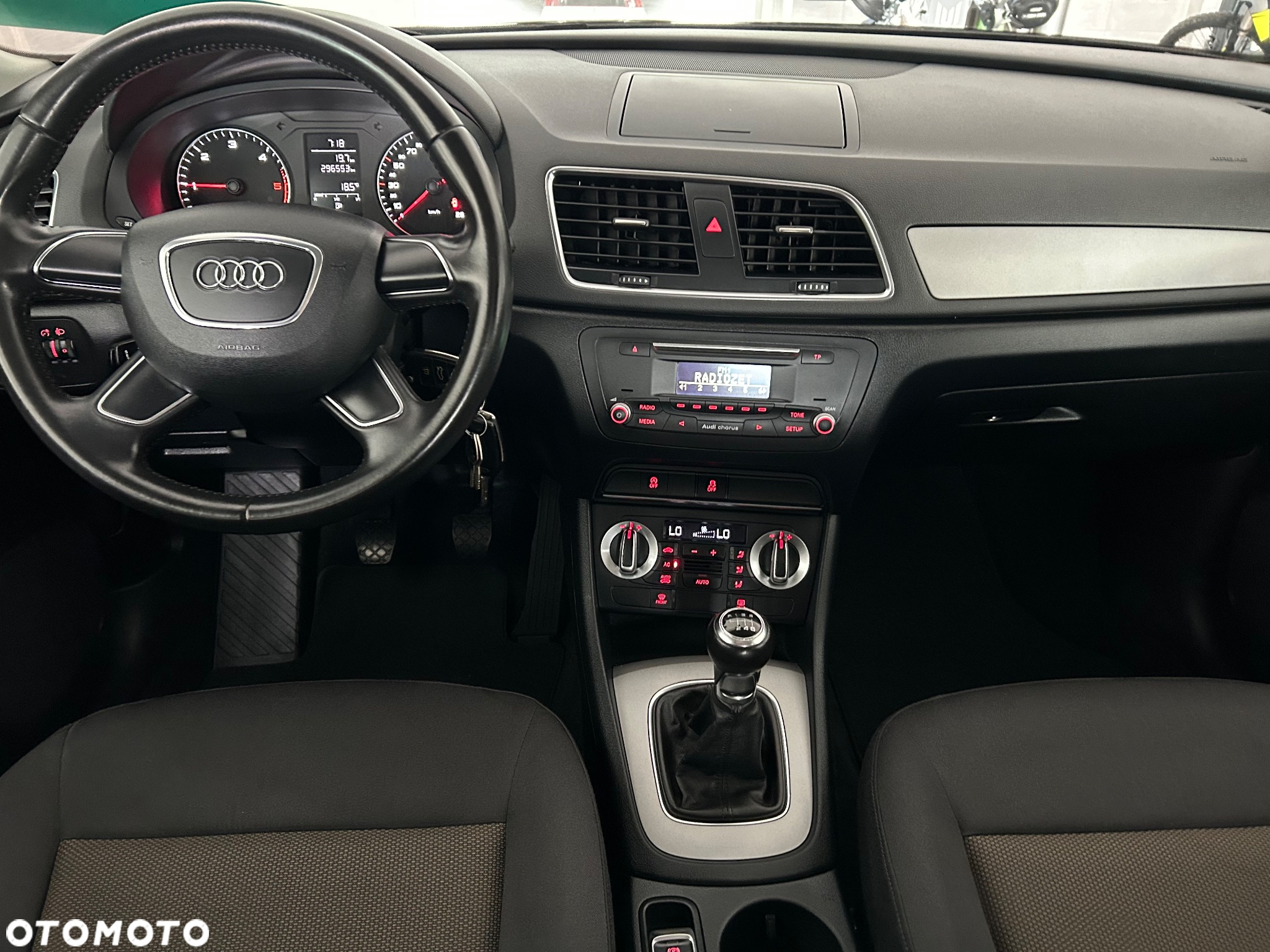 Audi Q3 2.0 TDI - 22