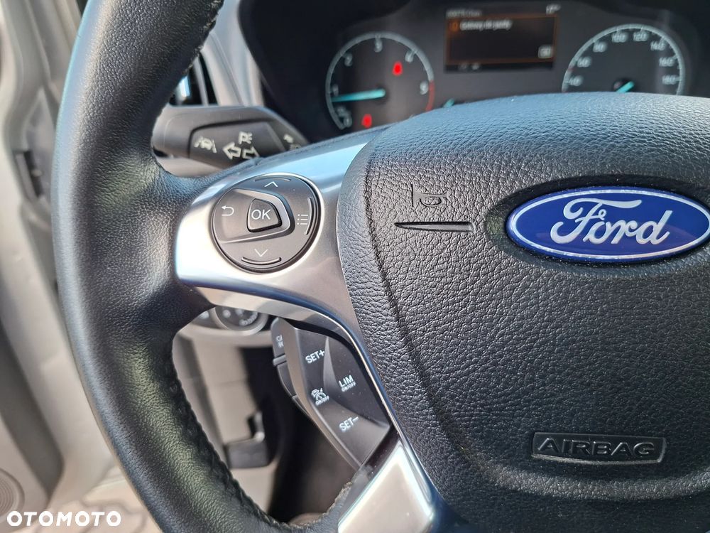 Ford Tourneo Connect 1.5 EcoBlue Titanium PowerShift - 23