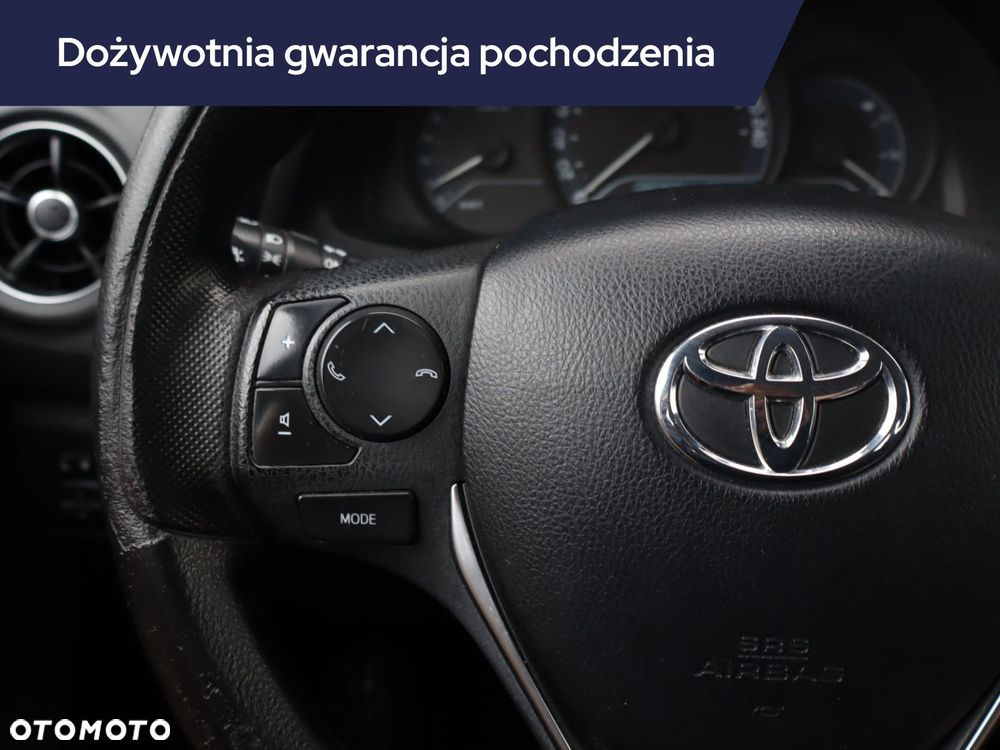 Toyota Auris - 17
