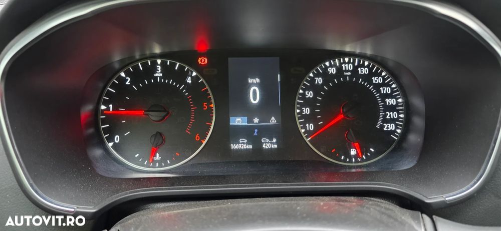 Renault Megane BLUE dCi 115 Equilibre - 8