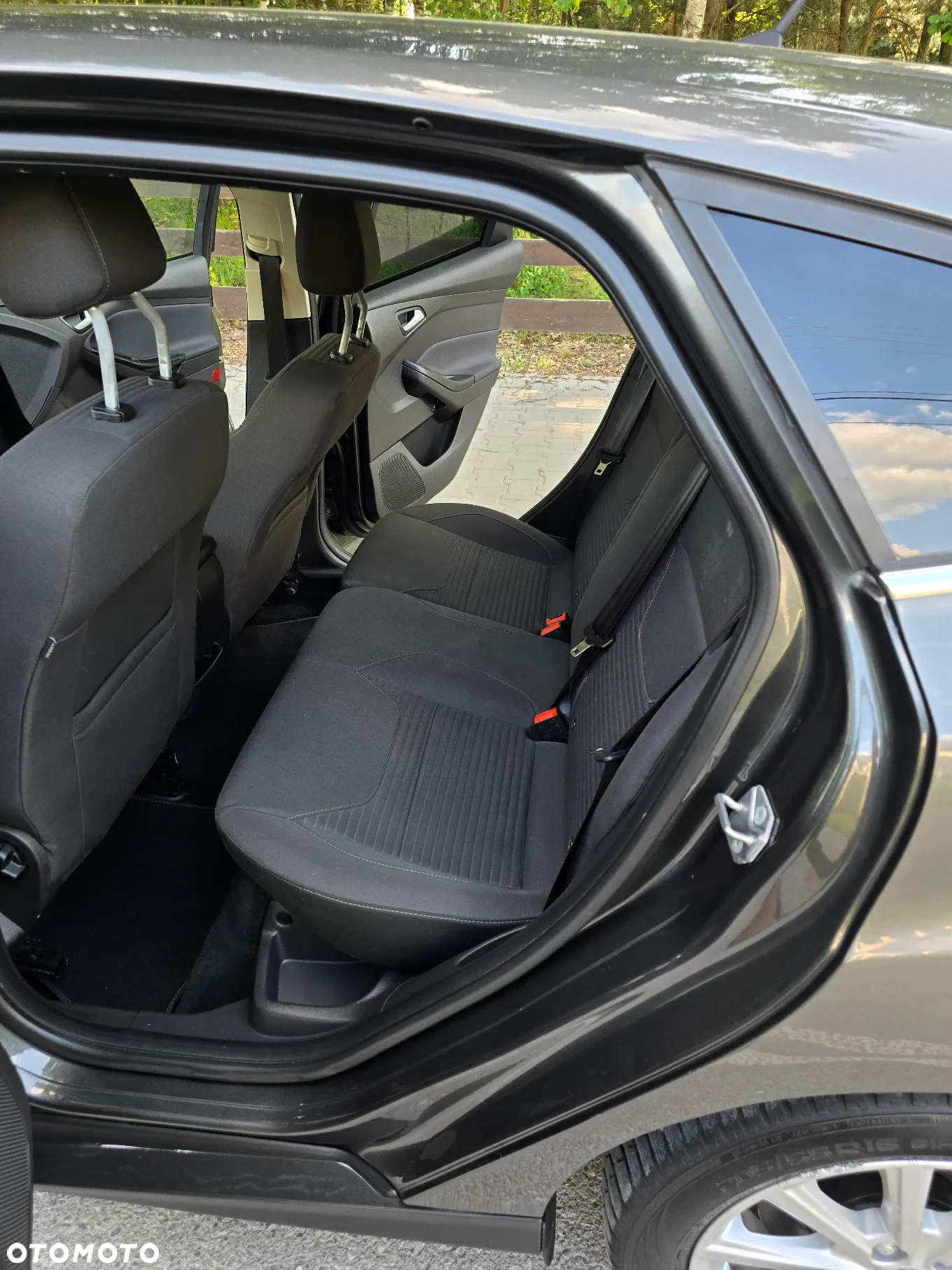 Ford Focus 1.6 Titanium - 22