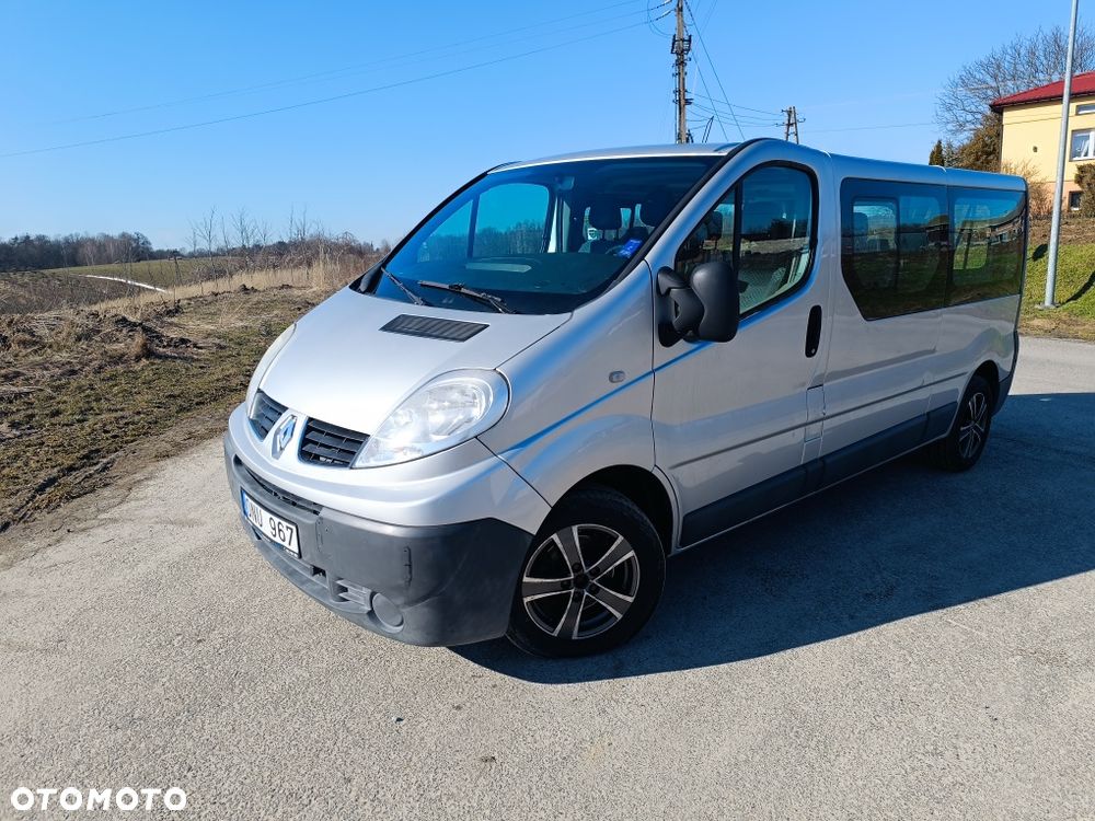 Renault Trafic - 1