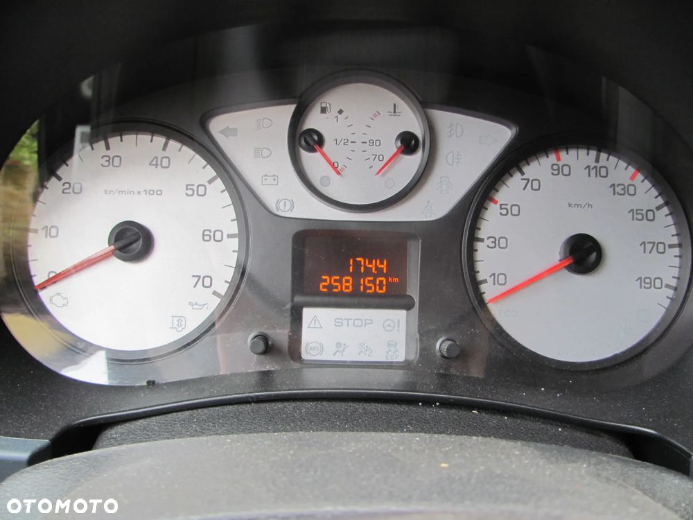 Peugeot Partner 1.6 HDi VTC Euro5 - 5