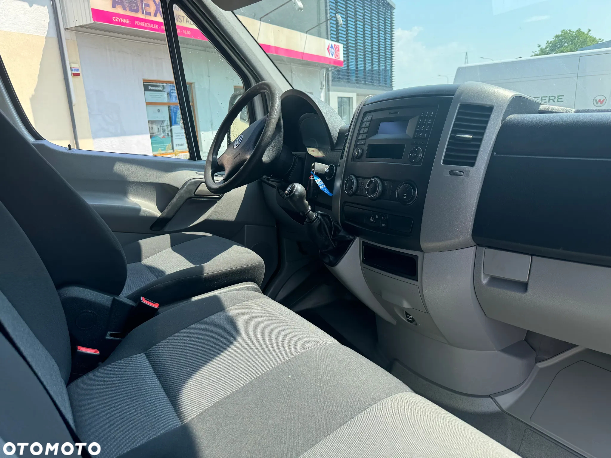 Volkswagen Crafter - 23