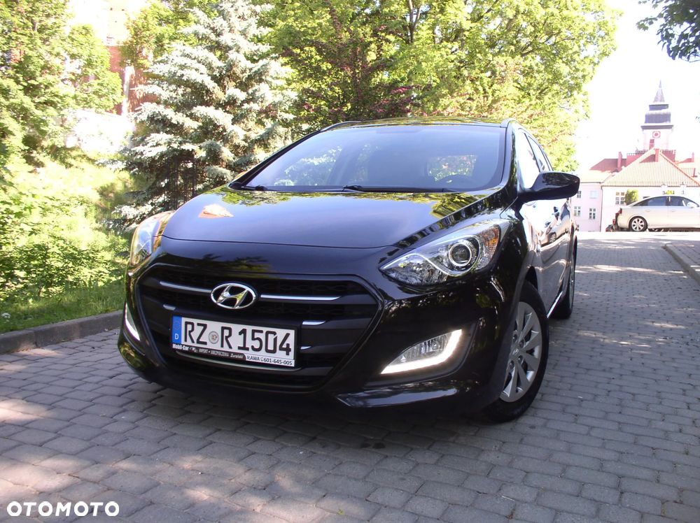 Hyundai i30 blue 1.4 Classic - 26
