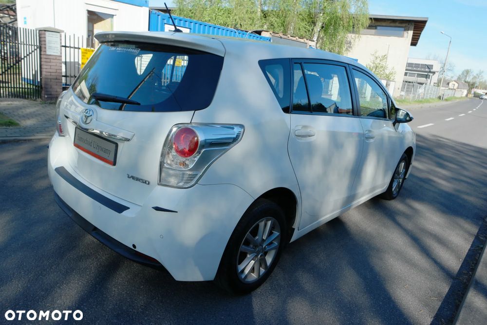 Toyota Verso - 6
