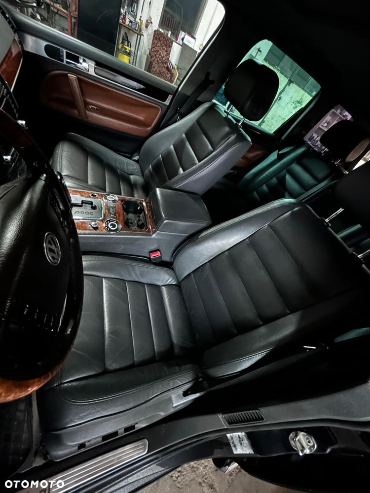 Volkswagen Touareg 5.0 V10 TDI Tiptr - 22