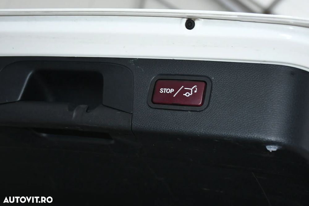 Mercedes-Benz GLC 250 d 4Matic 9G-TRONIC AMG Line - 22