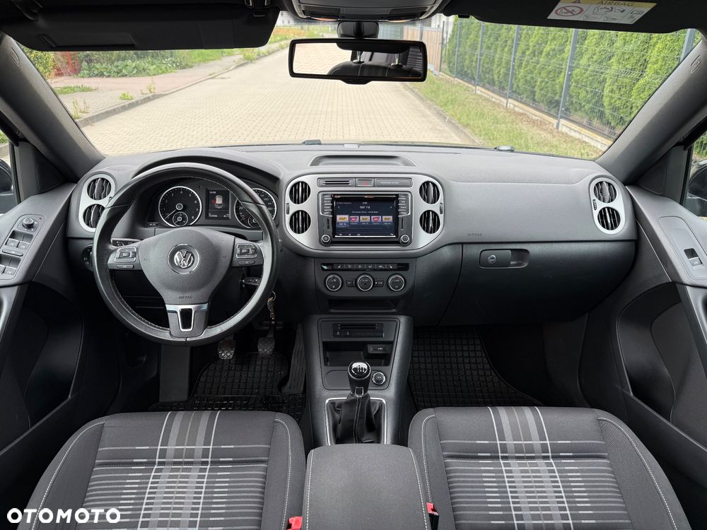 Volkswagen Tiguan 1.4 TSI BlueMotion Technology Lounge Sport & Style - 14