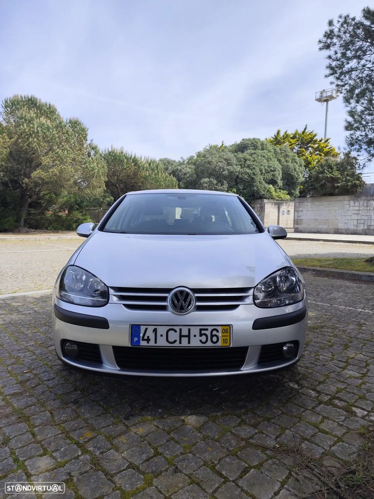 VW Golf 1.9 TDi Confortline DSG - 6