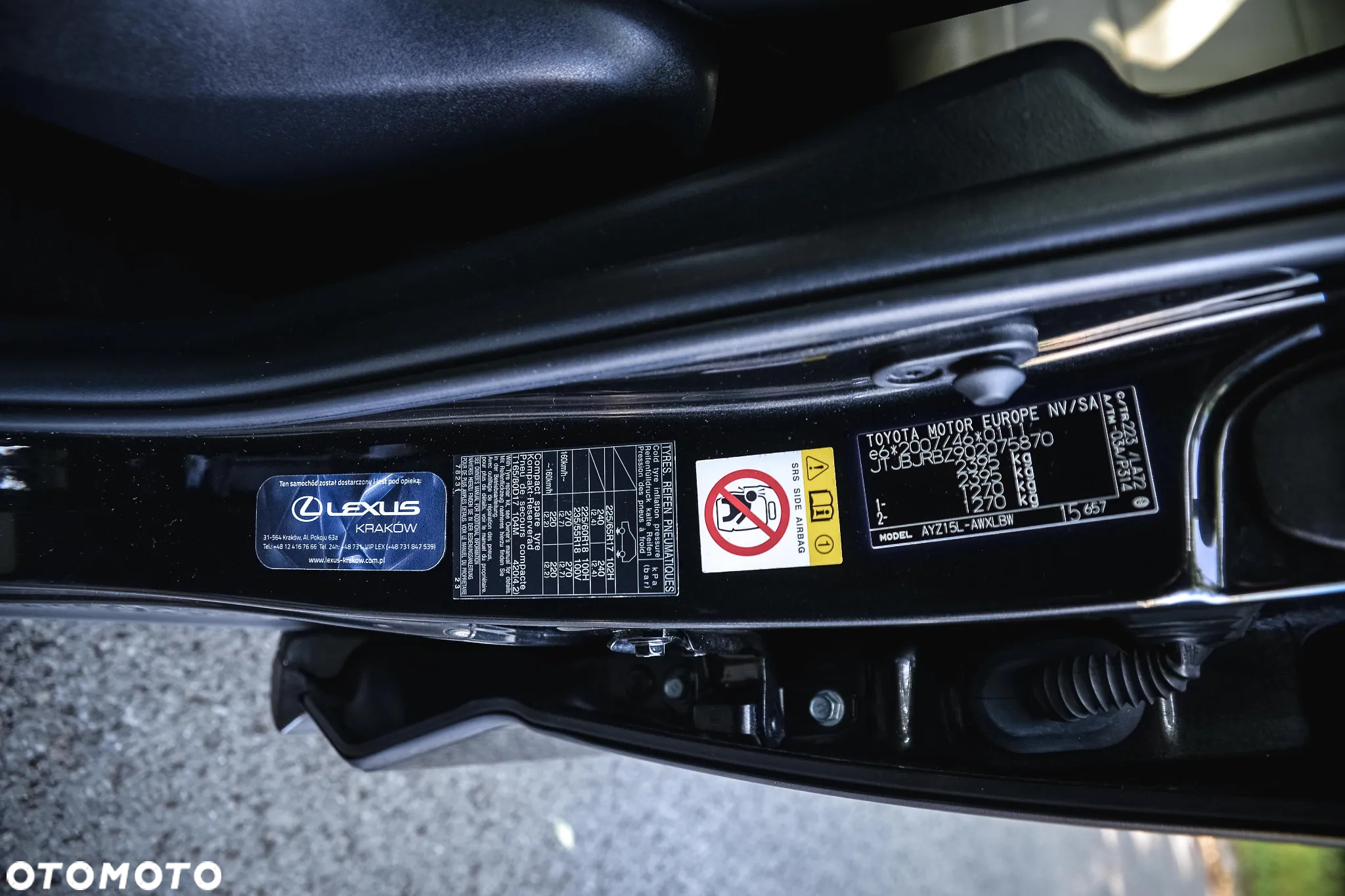 Lexus NX 300h Prestige AWD - 33