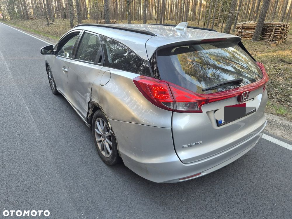 Honda Civic 1.6 i-DTEC Lifestyle Black Edition - 2