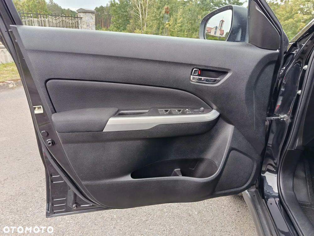 Suzuki Vitara 1.6 DDiS (4x2) Comfort+ - 11