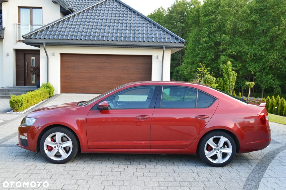 Skoda Octavia 2.0 TDI RS DSG - 13