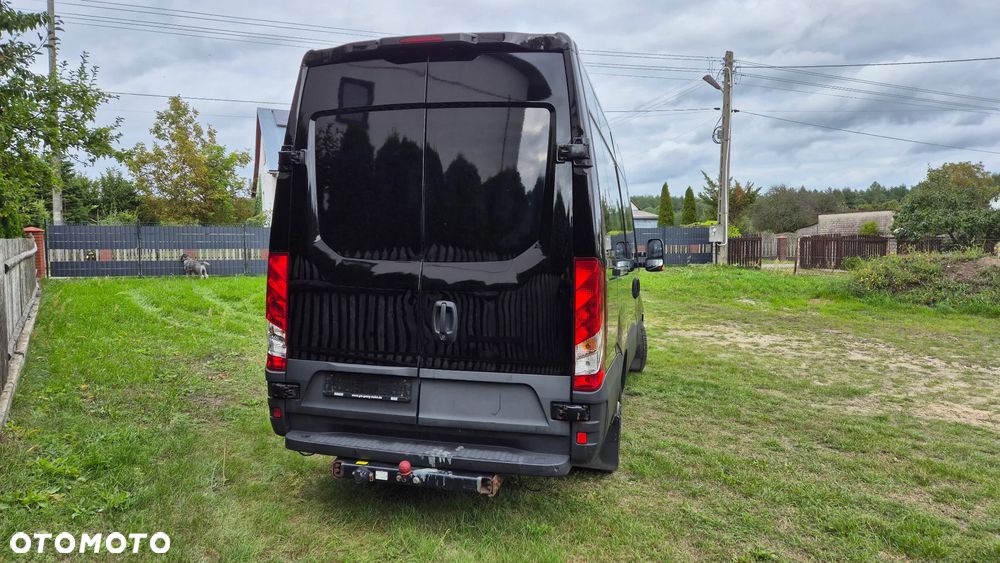 Iveco Daily 35S21 D Hi-Matic - 3