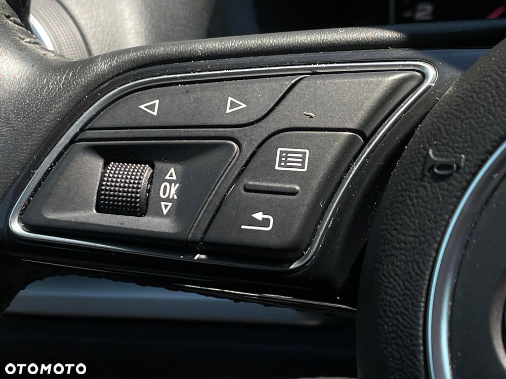Audi A3 Sportback 30 TFSI S tronic design - 17