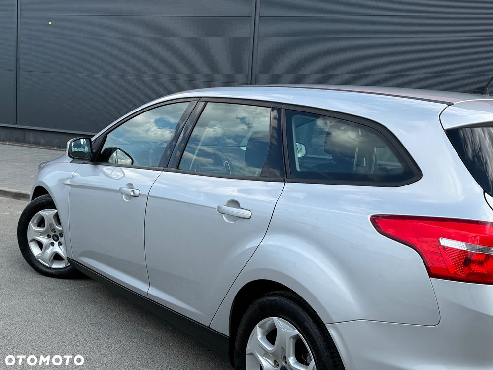 Ford Focus SW 1.5 TDCi Titanium - 15