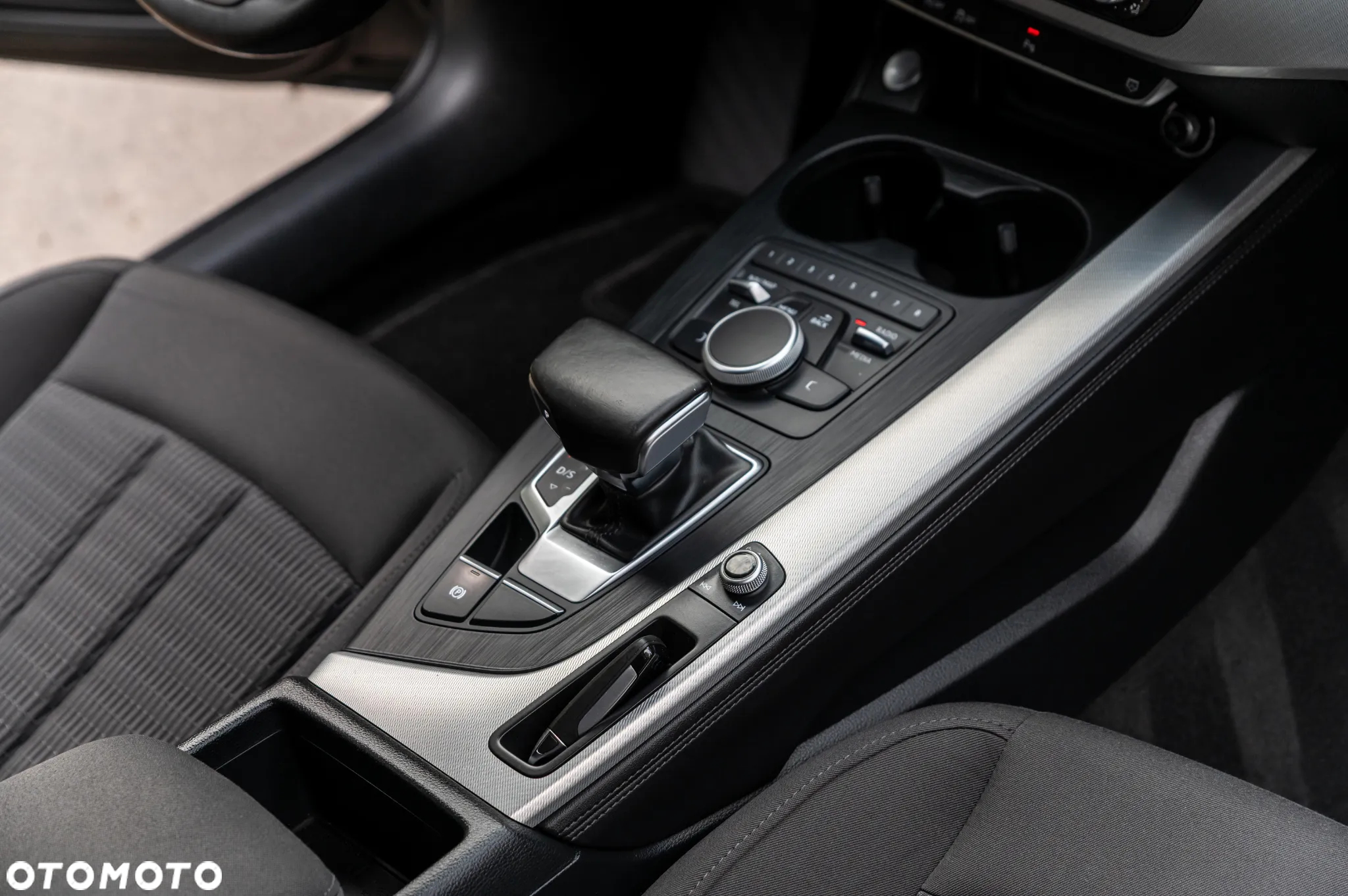 Audi A4 - 25