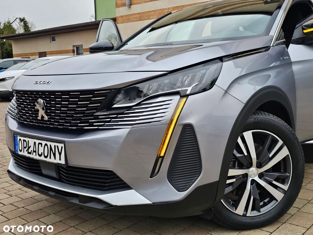 Peugeot 3008 1.6 PureTech HYbrid Allure S&S EAT8 - 4