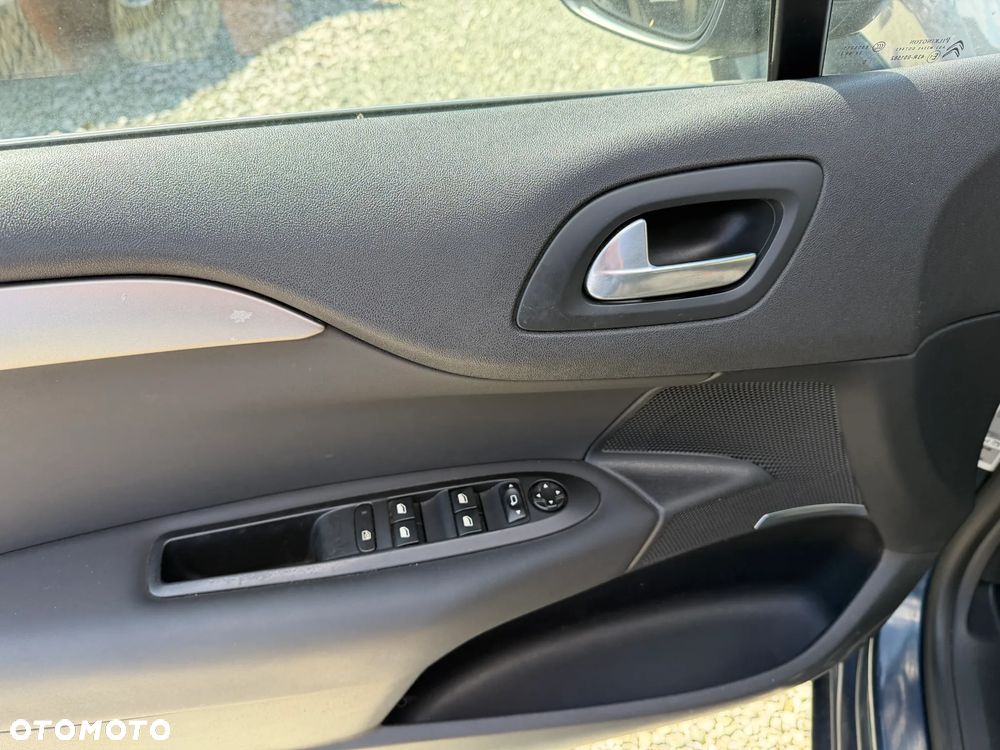 Citroën C4 VTi 120 Tendance - 29