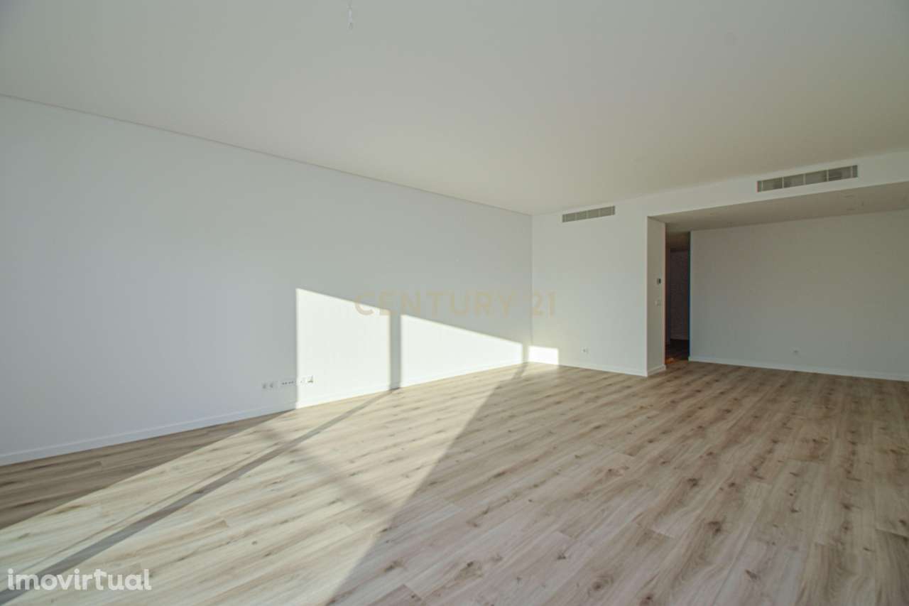 Apartamento T4 em Empreendimento Varandas da Torre em Carcavelos (Nova - Grande imagem: 5/22