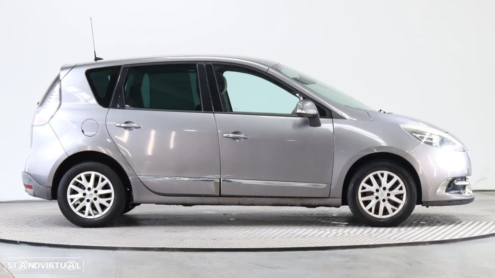 Renault Scénic 1.5 dCi Bose Edtion SS - 9
