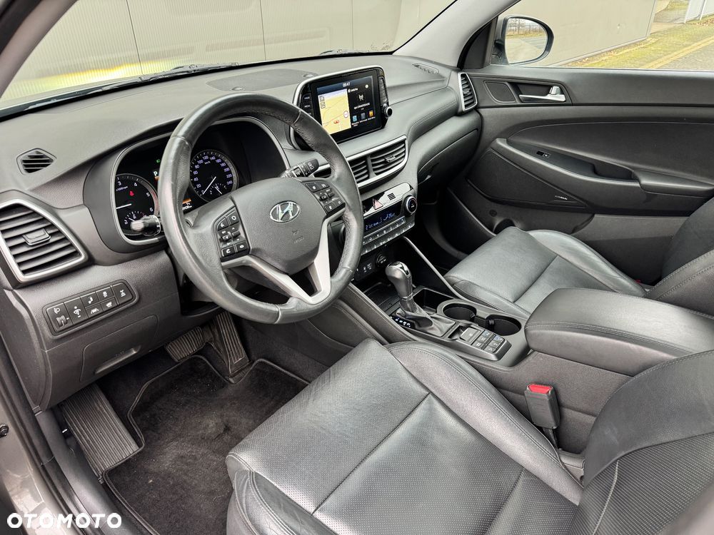 Hyundai Tucson 2.0 CRDI 4WD Automatik Premium - 20