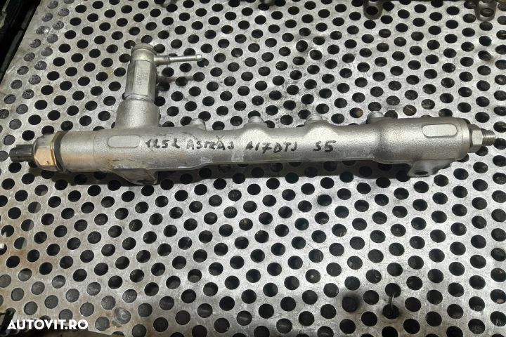 RAMPA INJECTOARE A17DTJ A17DTJ Opel Astra J [2009 - 2012] Sports Tour - 1